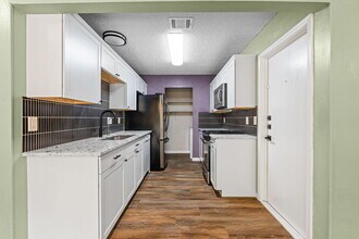 12079 Stoney Brg in San Antonio, TX - Building Photo - Building Photo