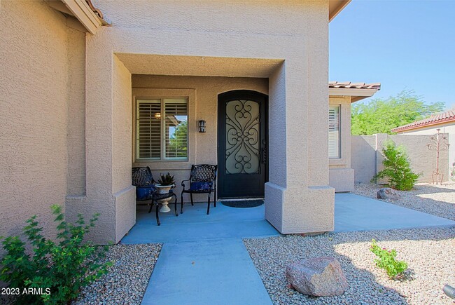 7308 E Whispering Wind Dr in Scottsdale, AZ - Foto de edificio - Building Photo