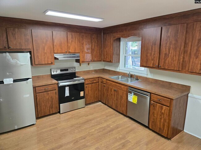 42 Raintree Ct in Irmo, SC - Building Photo - Building Photo