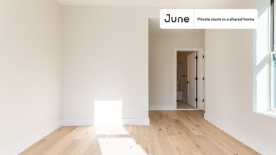 Private bedroom in 2 bed/2.5 bath Home in Washington, DC - Building Photo - Building Photo