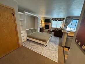 100 S Park Ave, Unit 135 Dercum Drive Keystone in Breckenridge, CO - Building Photo - Building Photo