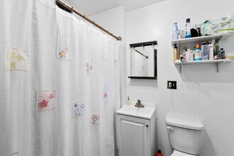 4000 N Southport Ave, Unit 2 in Chicago, IL - Building Photo - Building Photo