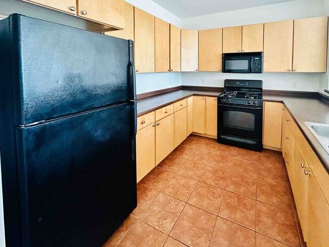 410 Farrell St in South Burlington, VT - Building Photo - Building Photo