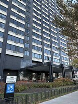 1440 N Lake Shore Dr in Chicago, IL - Building Photo