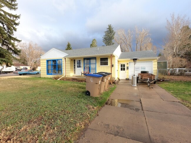 property at 2004 E Sheridan St