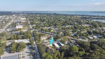 2625 Heathcote Dr in Fort Pierce, FL - Building Photo