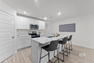 15807 Laurelbrooke Lp in Fairhope, AL - Building Photo - Building Photo