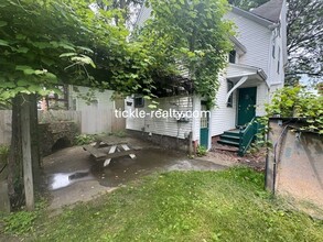 64 Edmonds St in Rochester, NY - Building Photo - Building Photo