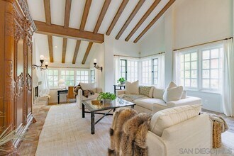 17116 Paseo Hermosa in Rancho Santa Fe, CA - Building Photo - Building Photo