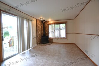 719 Cowles Ave in Joliet, IL - Building Photo - Building Photo