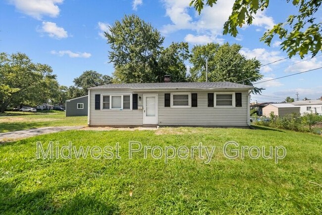 5 Boles Ave in Wentzville, MO - Building Photo - Building Photo