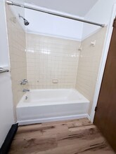 32 Myrtle Ave in Albany, NY - Foto de edificio - Building Photo