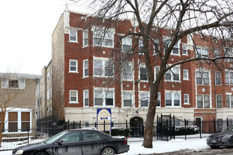 6956 N Ashland Blvd in Chicago, IL - Building Photo - Building Photo