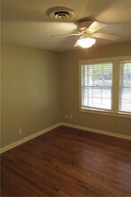 1900 Winsted Ln in Austin, TX - Building Photo - Building Photo
