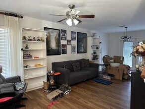 36 Country Walk Dr in Savannah, GA - Building Photo - Building Photo