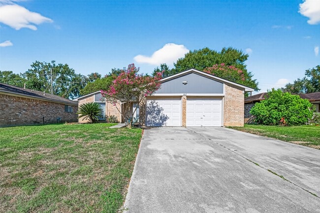 property at 802 Cascade Creek Dr