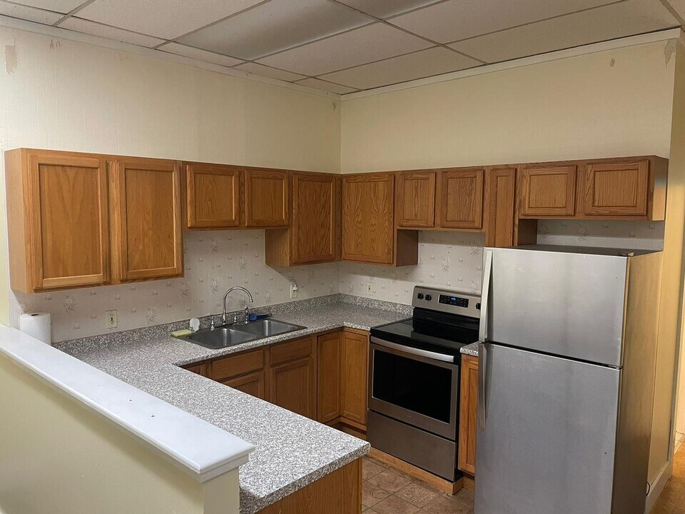 55 Cony St-Unit -Unit 3 in Augusta, ME - Building Photo