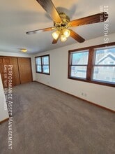 1103 S 86th St in West Allis, WI - Building Photo - Building Photo