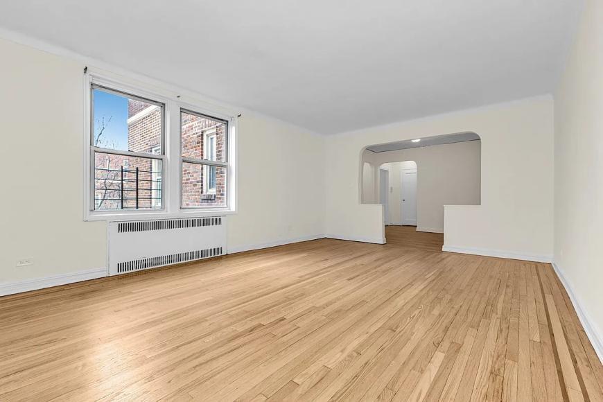 83-57 118th St in Queens, NY - Building Photo