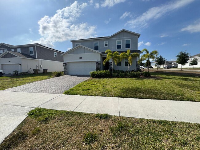 property at 6371 Lakepine St