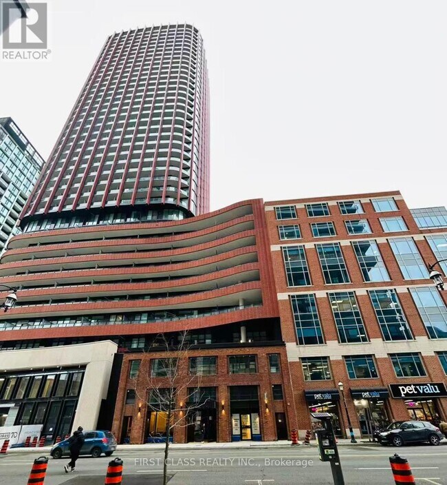 property at 180 Front St E