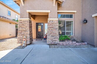 15385 W Cottonwood Cir in Surprise, AZ - Building Photo - Building Photo