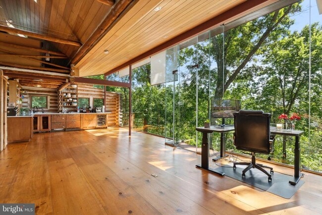 11540 Springridge Rd in Potomac, MD - Building Photo - Building Photo