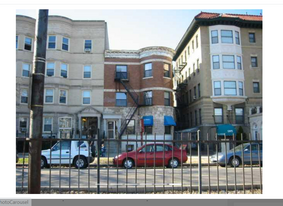 1283 Commonwealth Ave, Unit 1283 Apartments