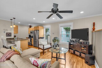 1211 Grand Ave in Asbury Park, NJ - Building Photo - Building Photo