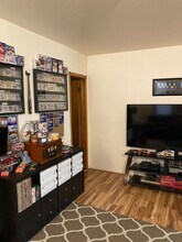 208 Farnham Ave, Unit 2F in Lodi, NJ - Building Photo - Building Photo