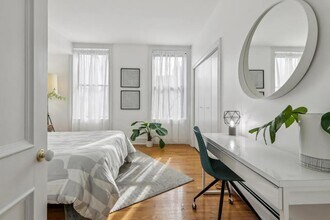 299 8th St in Jersey City, NJ - Building Photo - Building Photo