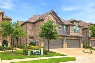 1004 Mikaela Dr in Allen, TX - Building Photo