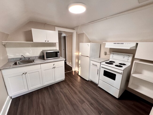 property at 1073 Albert Rd