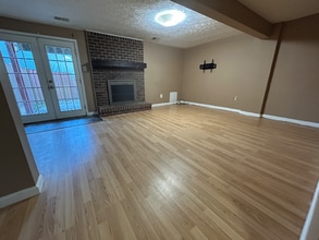 8551 Castlemill Cir in Perry Hall, MD - Building Photo - Building Photo