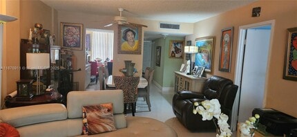 2649 NW 48th Terrace in Lauderdale Lakes, FL - Building Photo - Building Photo