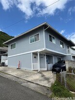 1774 Palolo Ave in Honolulu, HI - Building Photo
