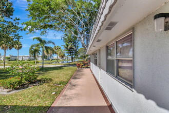 95 Valencia C in Delray Beach, FL - Building Photo - Building Photo