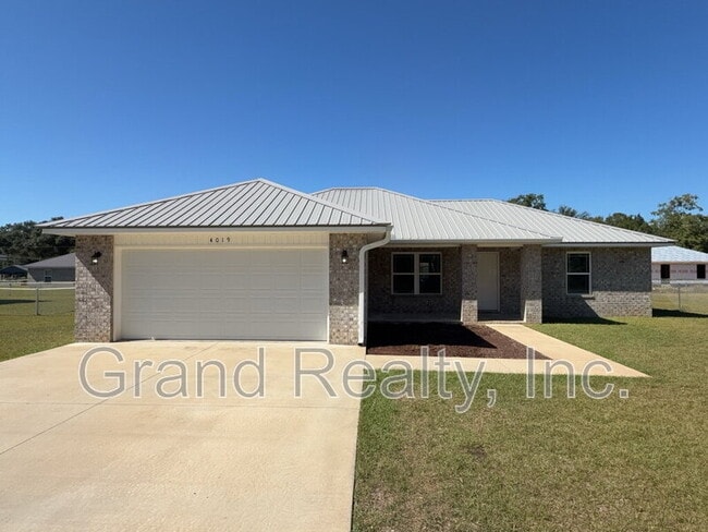 property at 4019 Brittany Ln