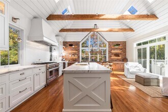 101 Milton Rd in Rye, NY - Building Photo - Building Photo