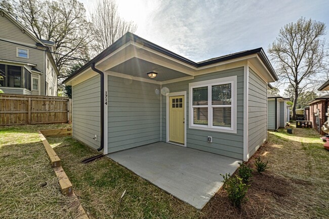 property at 1714 Club Rd