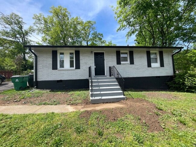 803 Patricia Dr in Nashville, TN - Building Photo - Building Photo