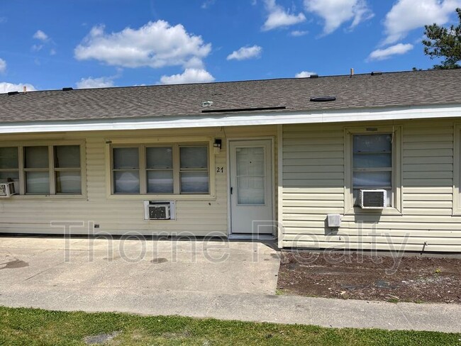 property at 400 E Northern Blvd