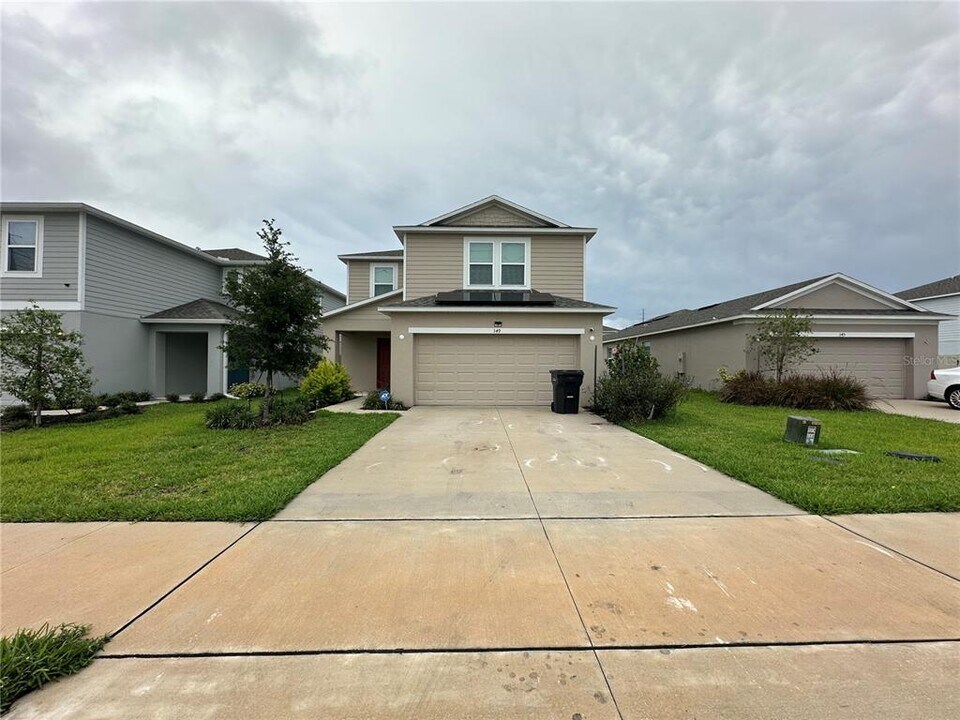 349 Wayland Dr in Haines City, FL - Building Photo