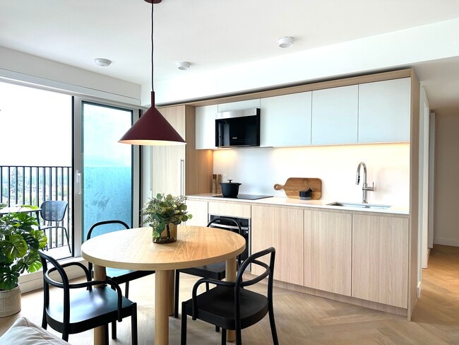 5055 Joyce in Vancouver, BC - Building Photo - Building Photo