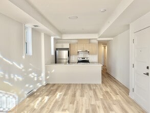 2693 Bd Pie-IX in Montréal, QC - Building Photo - Building Photo