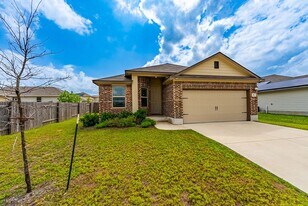 160 Night Sky Dr in Kyle, TX - Building Photo