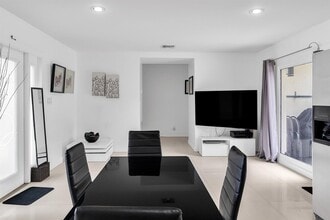 2600 NE 22nd St in Pompano Beach, FL - Building Photo - Building Photo