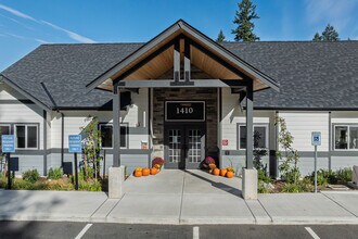 Summit Vista in Port Orchard, WA - Building Photo - Building Photo