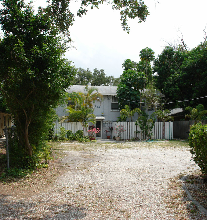 924 W Las Olas Blvd in Fort Lauderdale, FL - Foto de edificio