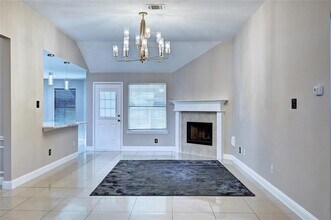 21115 Rushing Creek Ln in Katy, TX - Building Photo - Building Photo